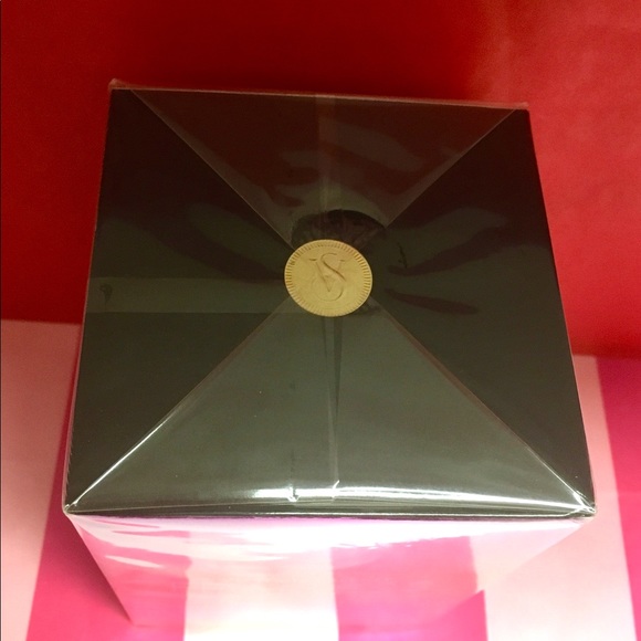 Victoria’s Secret FEARLESS fragrance for her 100 mL / 3.4 fl oz - Picture 5 of 12